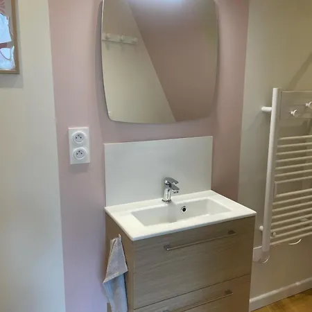 Séjour chez l'habitant Cosy Dans Dépendance Avec Abri Vélos Saumur